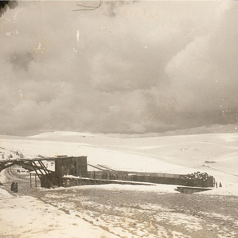1899