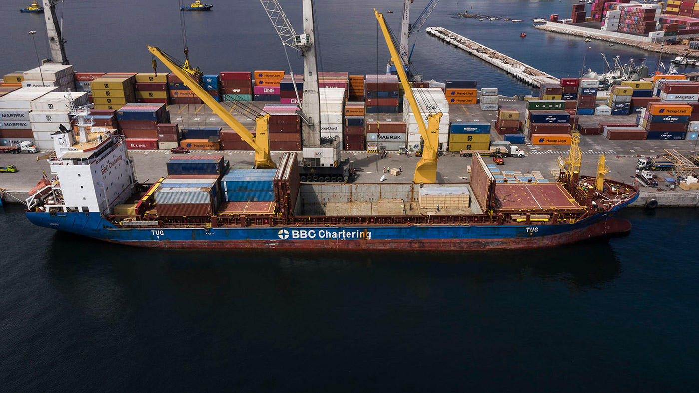 Collahuasi activa transferencia de carga a través del Puerto de Iquique para habilitación de molino